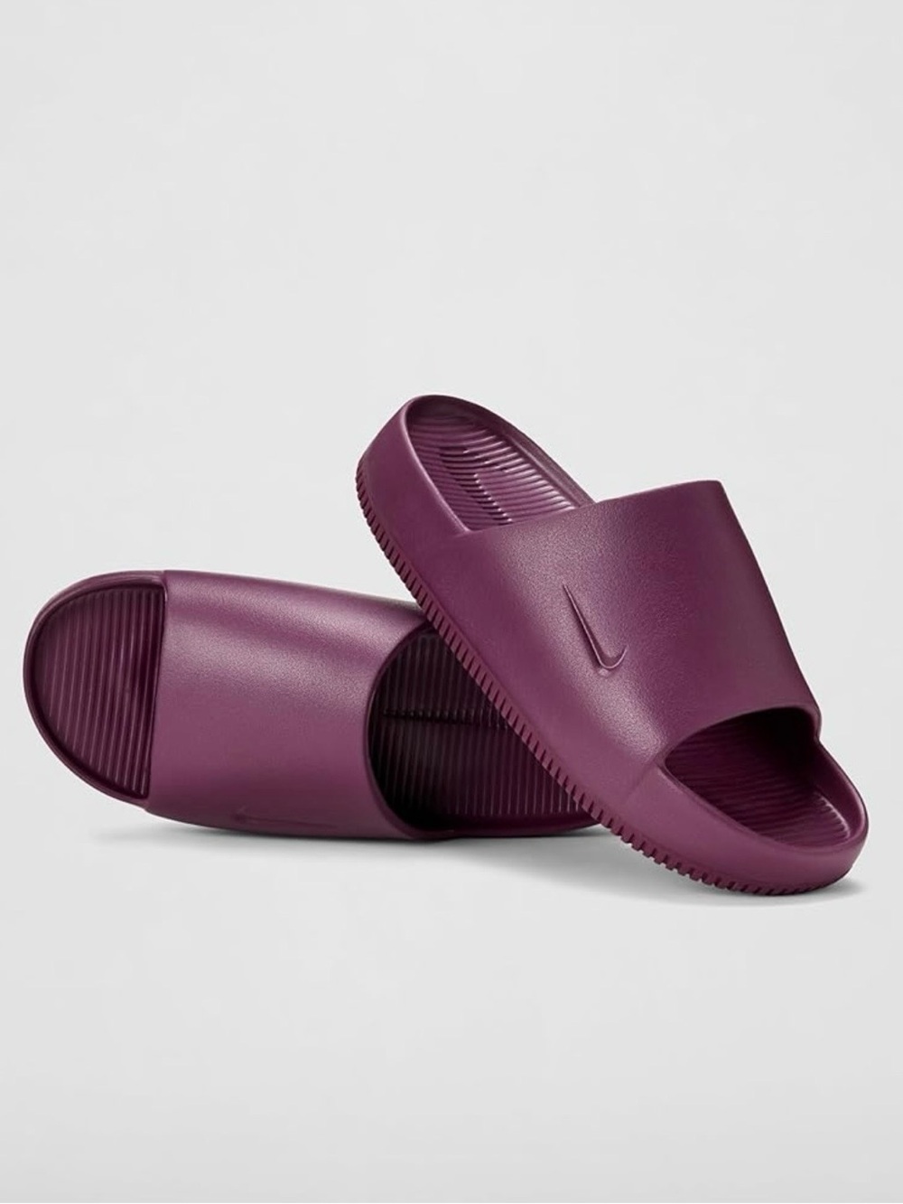 NWT Nike Women's Calm Slides, Bordeaux, 9